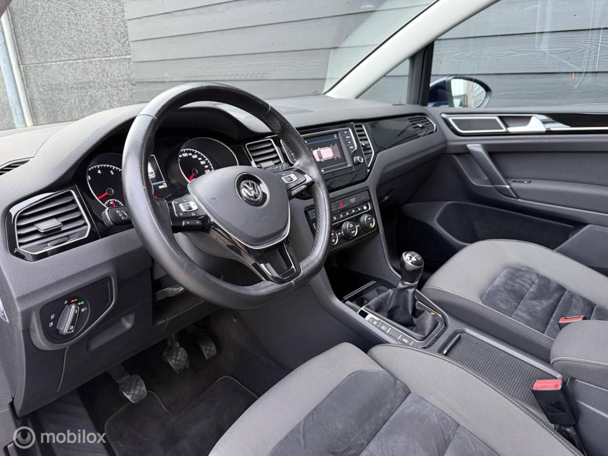 Volkswagen Golf Sportsvan Volkswagen Golf Sportsvan 1.4 TSI Pano.dak/Trekhaak/Clima/Cruise