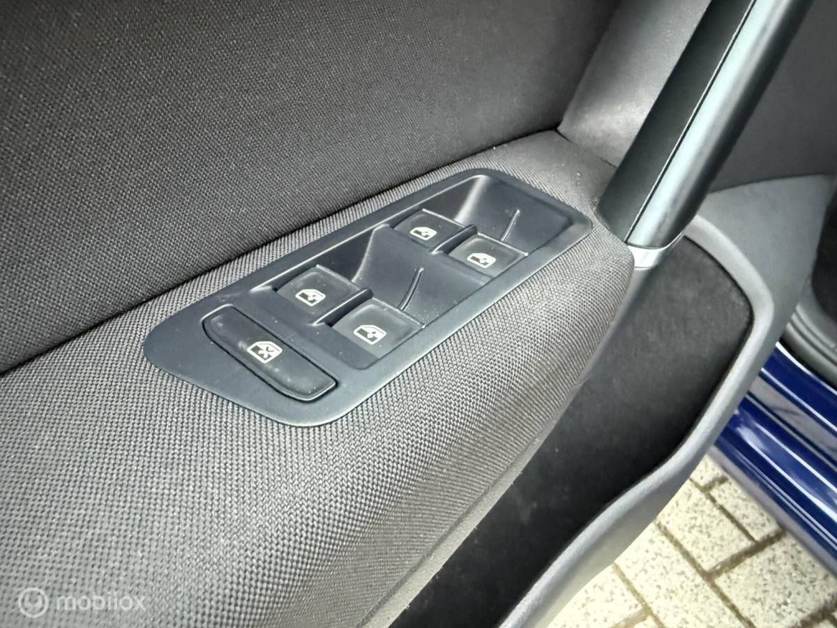 Volkswagen Golf Sportsvan Volkswagen Golf Sportsvan 1.4 TSI Pano.dak/Trekhaak/Clima/Cruise