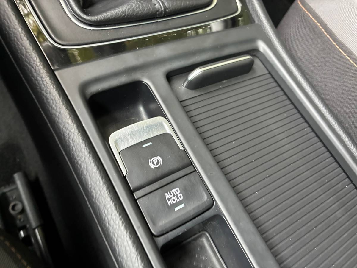 Volkswagen Golf Volkswagen Golf Variant 1.6 TDI Allstar| Pano + ACC + Trekhaak Nu € 5.975,-!!!