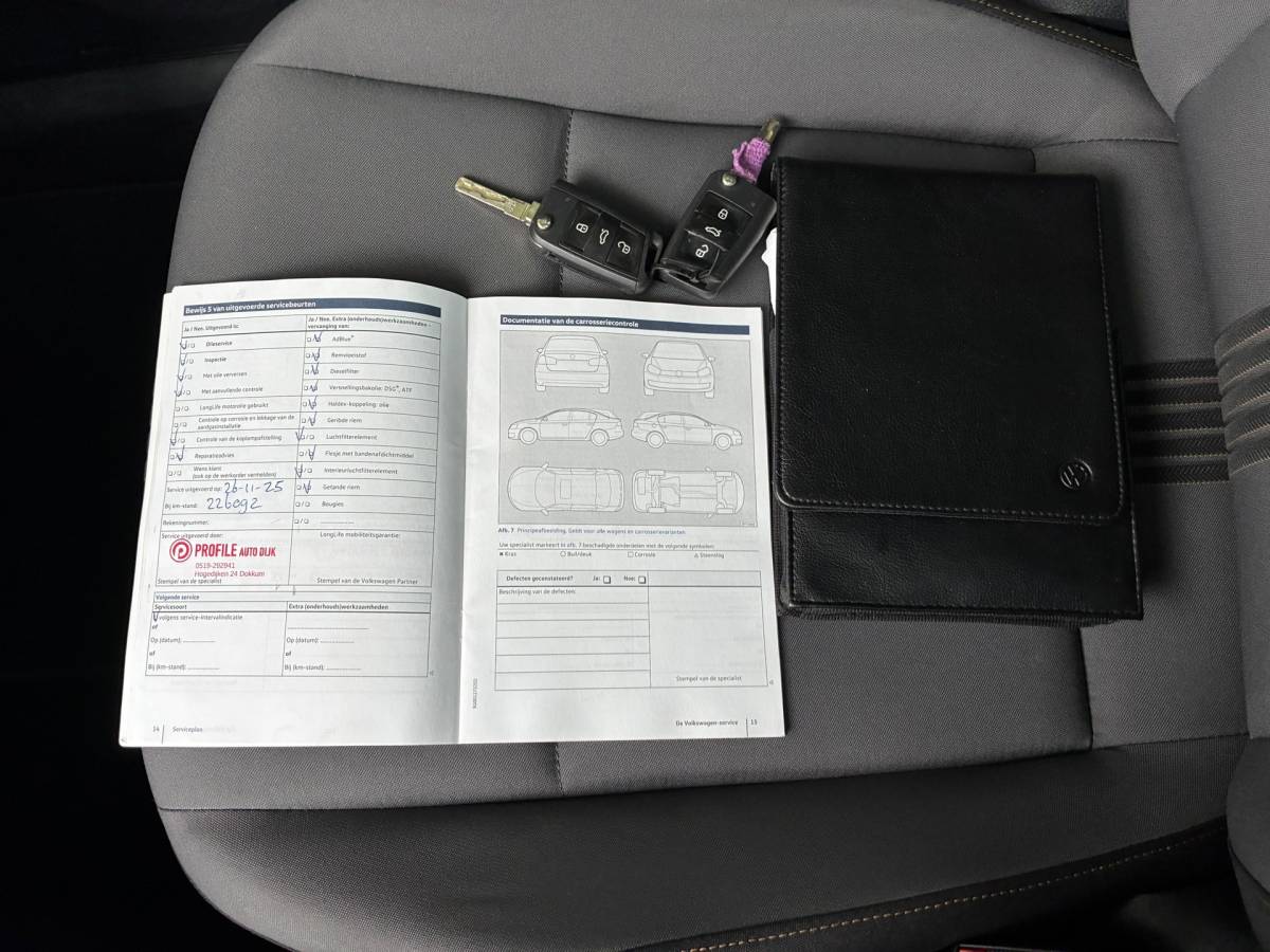 Volkswagen Golf Volkswagen Golf Variant 1.6 TDI Allstar| Pano + ACC + Trekhaak Nu € 5.975,-!!!