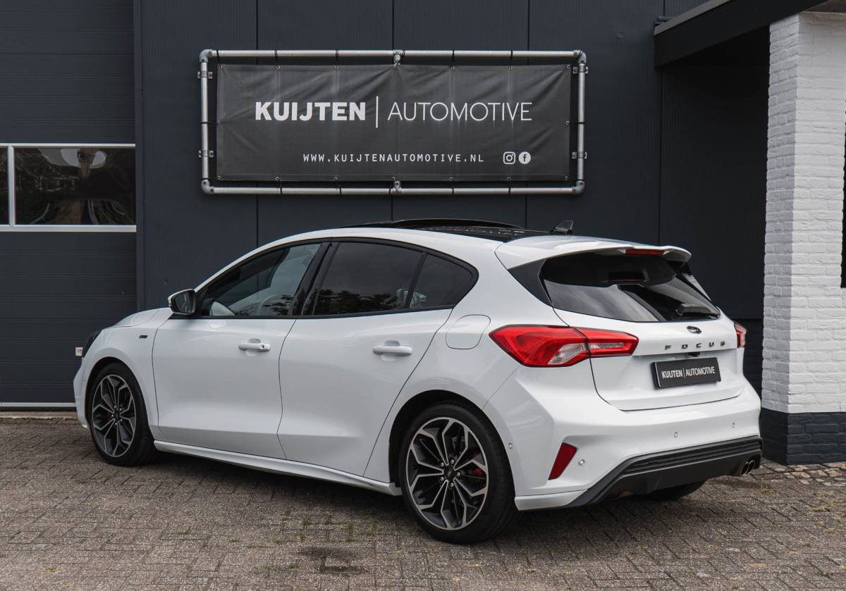 Ford Focus Ford Focus 1.0 EcoBoost ST Line X / Full options!