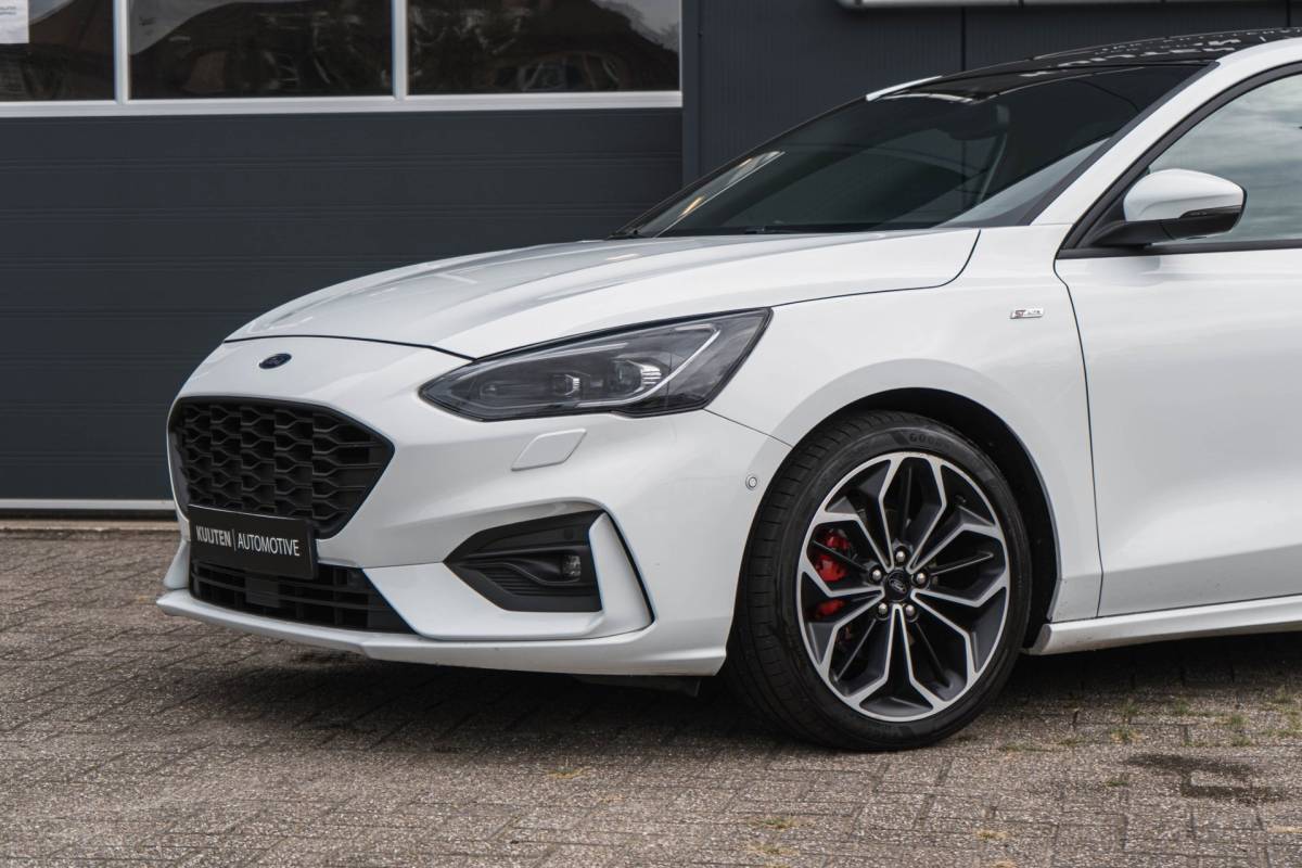 Ford Focus Ford Focus 1.0 EcoBoost ST Line X / Full options!