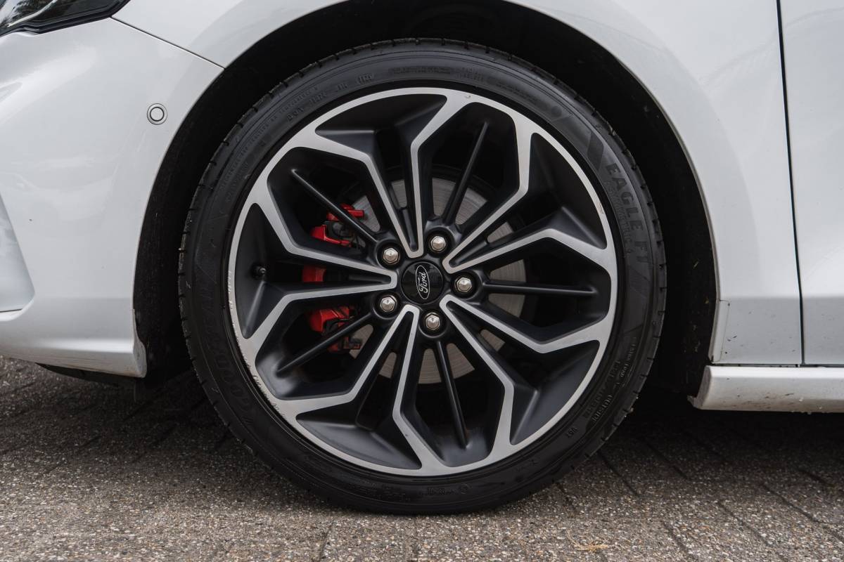 Ford Focus Ford Focus 1.0 EcoBoost ST Line X / Full options!
