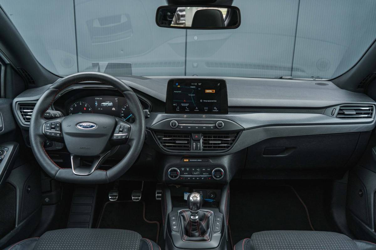 Ford Focus Ford Focus 1.0 EcoBoost ST Line X / Full options!
