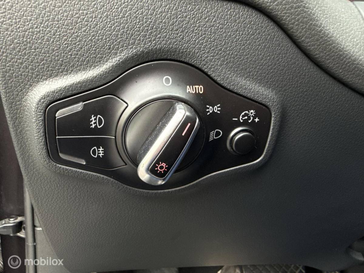 Audi Q5 Audi Q5 2.0 TFSI quattro Pro Line 2X S-LINE ACC CARPLAY LEDER LED B&O FACELIFT MODEL
