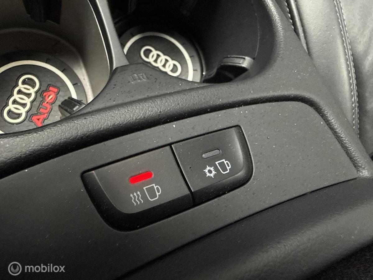 Audi Q5 Audi Q5 2.0 TFSI quattro Pro Line 2X S-LINE ACC CARPLAY LEDER LED B&O FACELIFT MODEL