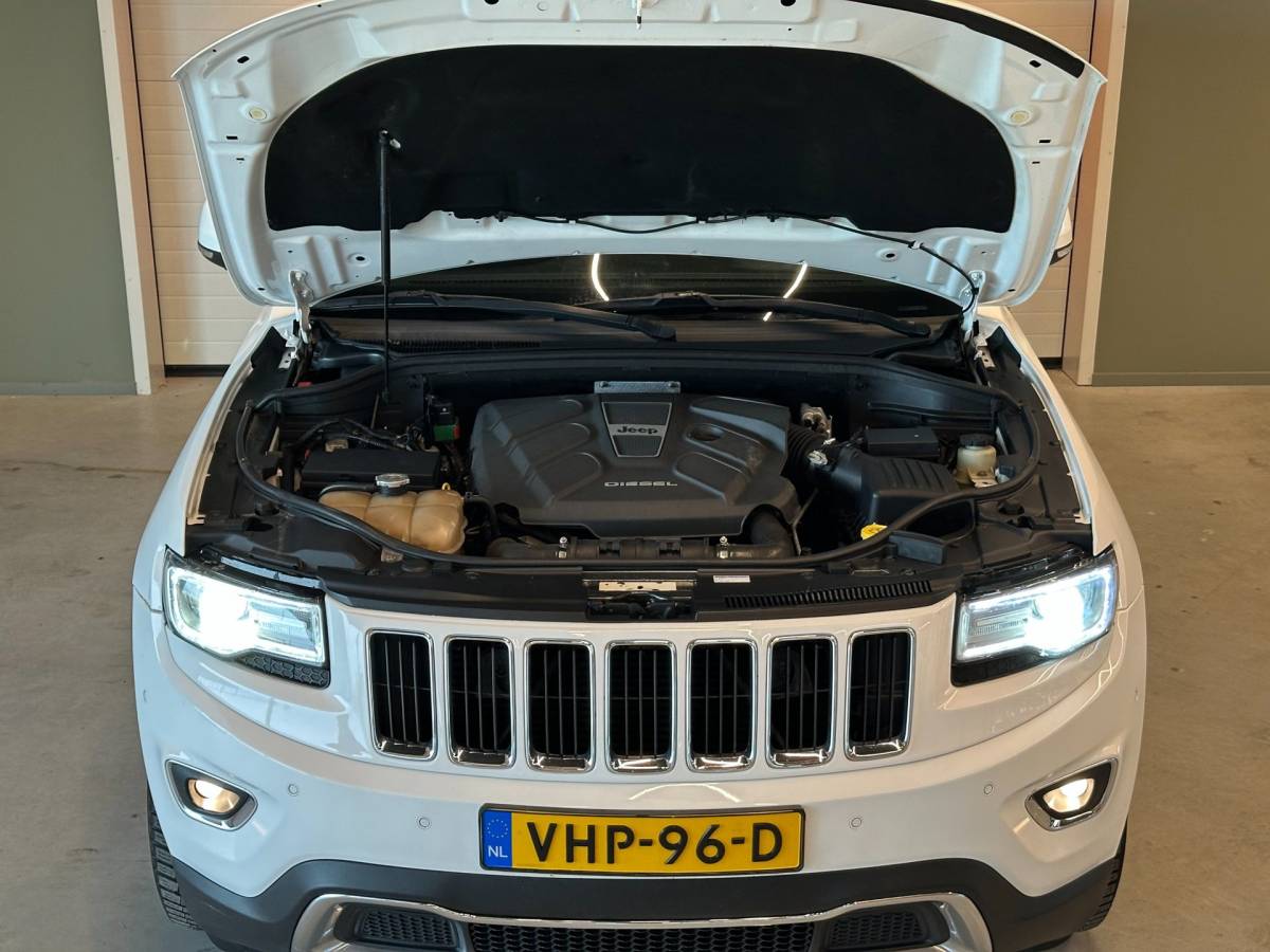 Jeep Grand Cherokee Jeep GRAND CHEROKEE 3.0 CRD V6 AUTOMAAT 4×4 LIMITED-uitv|TREKHAAK|NAVIGATIE|CRUISECONTROL|MEMORY SEATS|LEDER|incl.nwe APK+OH-BEURT