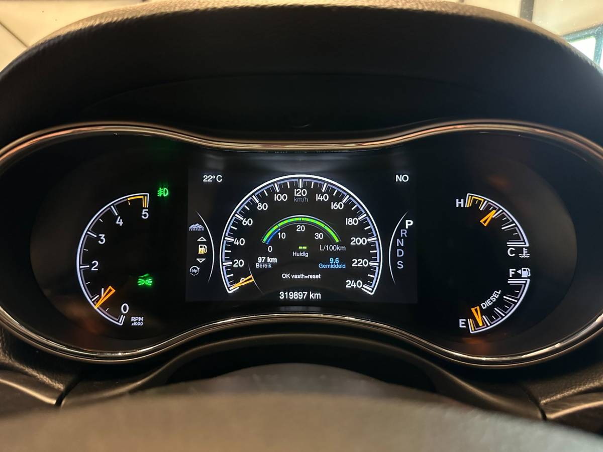 Jeep Grand Cherokee Jeep GRAND CHEROKEE 3.0 CRD V6 AUTOMAAT 4×4 LIMITED-uitv|TREKHAAK|NAVIGATIE|CRUISECONTROL|MEMORY SEATS|LEDER|incl.nwe APK+OH-BEURT