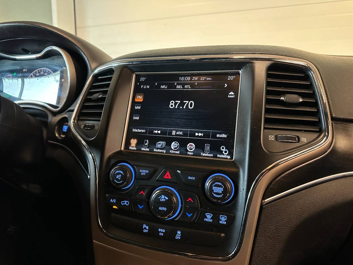 Jeep Grand Cherokee Jeep GRAND CHEROKEE 3.0 CRD V6 AUTOMAAT 4×4 LIMITED-uitv|TREKHAAK|NAVIGATIE|CRUISECONTROL|MEMORY SEATS|LEDER|incl.nwe APK+OH-BEURT