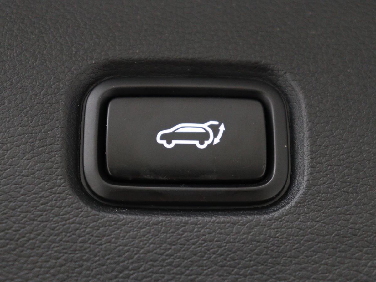 Kia Sportage Kia Sportage 1.6 T-GDi Hybrid GT-Line | Panoramadak |  Trekhaak | Leder/Alcantara | Stoel & stuurverwarming | Adaptive cruise | Matrix LED | Camera | Carplay | Keyless | Achterbankverwarming