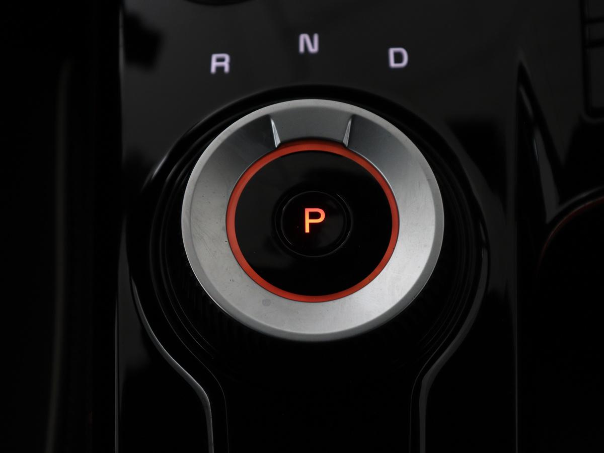 Kia Sportage Kia Sportage 1.6 T-GDi Hybrid GT-Line | Panoramadak |  Trekhaak | Leder/Alcantara | Stoel & stuurverwarming | Adaptive cruise | Matrix LED | Camera | Carplay | Keyless | Achterbankverwarming
