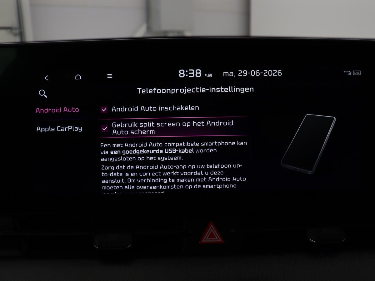 Kia Sportage Kia Sportage 1.6 T-GDi Hybrid GT-Line | Panoramadak |  Trekhaak | Leder/Alcantara | Stoel & stuurverwarming | Adaptive cruise | Matrix LED | Camera | Carplay | Keyless | Achterbankverwarming