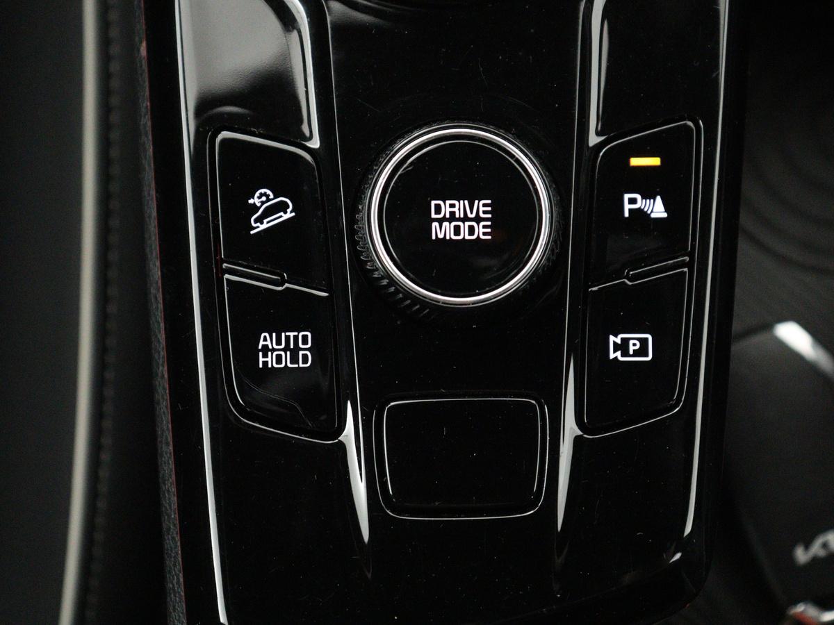 Kia Sportage Kia Sportage 1.6 T-GDi Hybrid GT-Line | Panoramadak |  Trekhaak | Leder/Alcantara | Stoel & stuurverwarming | Adaptive cruise | Matrix LED | Camera | Carplay | Keyless | Achterbankverwarming