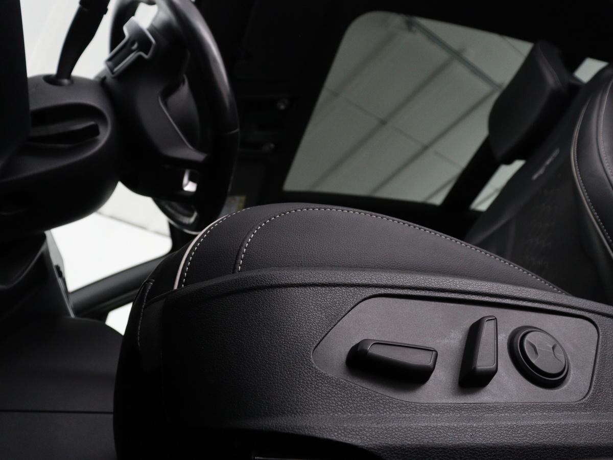 Kia Sportage Kia Sportage 1.6 T-GDi Hybrid GT-Line | Panoramadak |  Trekhaak | Leder/Alcantara | Stoel & stuurverwarming | Adaptive cruise | Matrix LED | Camera | Carplay | Keyless | Achterbankverwarming