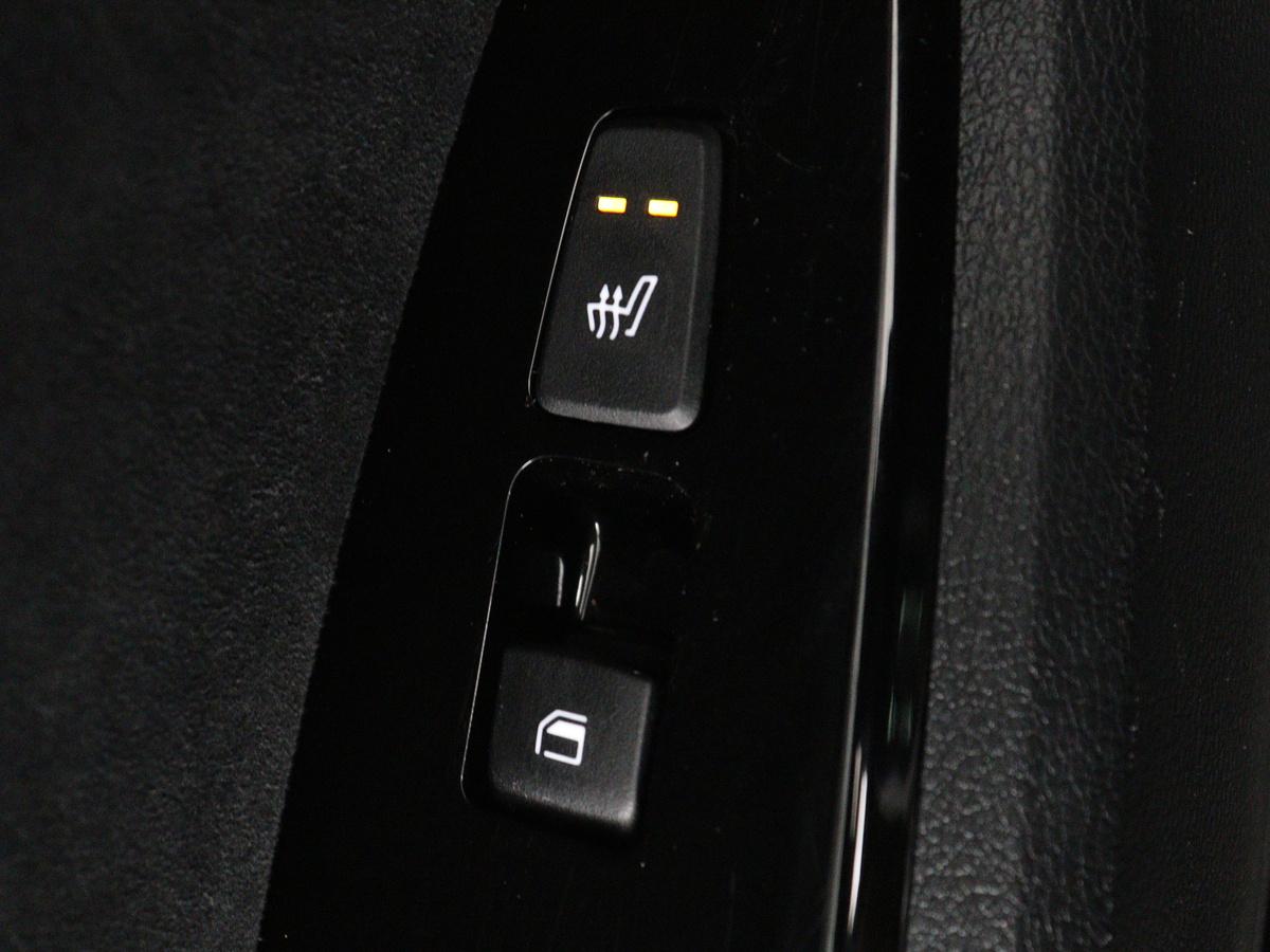 Kia Sportage Kia Sportage 1.6 T-GDi Hybrid GT-Line | Panoramadak |  Trekhaak | Leder/Alcantara | Stoel & stuurverwarming | Adaptive cruise | Matrix LED | Camera | Carplay | Keyless | Achterbankverwarming