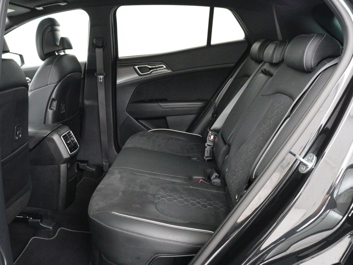 Kia Sportage Kia Sportage 1.6 T-GDi Hybrid GT-Line | Panoramadak |  Trekhaak | Leder/Alcantara | Stoel & stuurverwarming | Adaptive cruise | Matrix LED | Camera | Carplay | Keyless | Achterbankverwarming