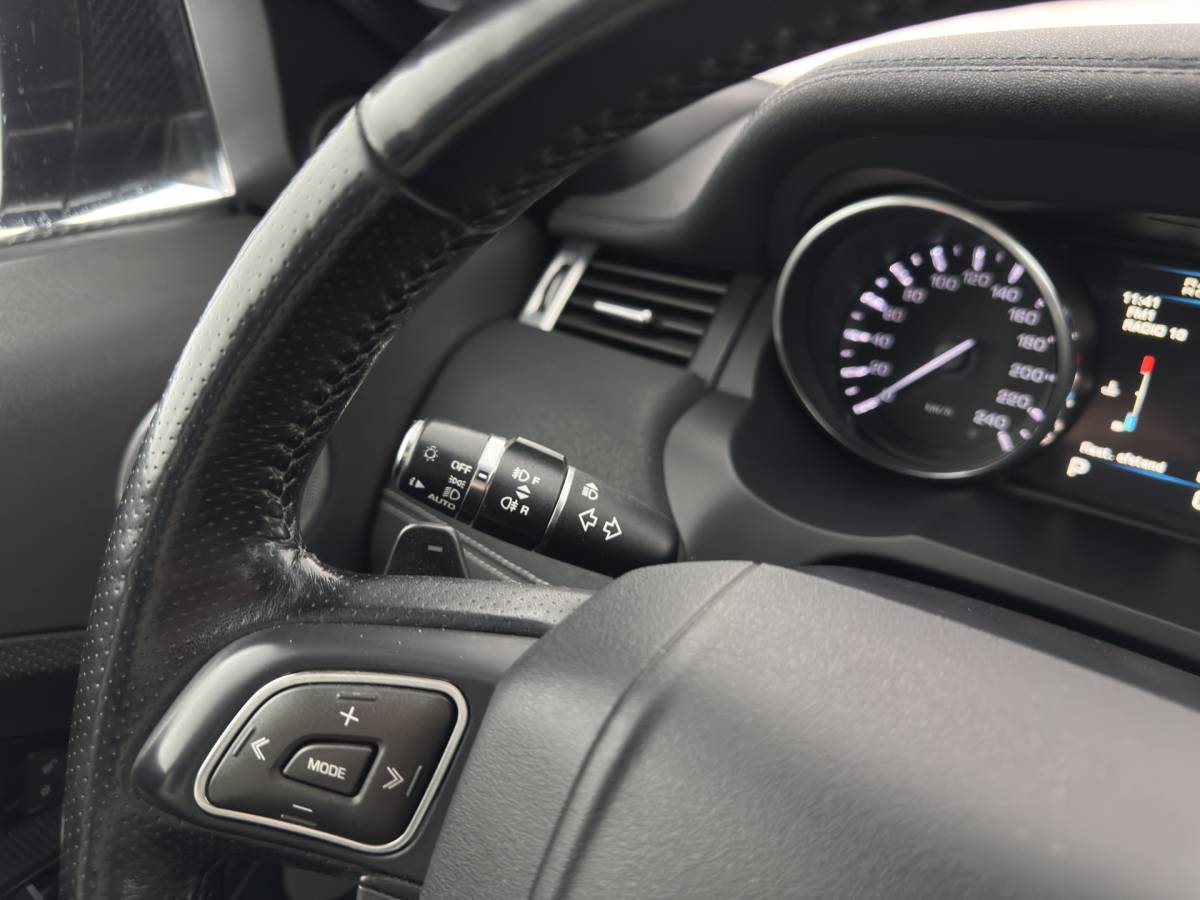 Land Rover Range Rover Evoque Land Rover Range Rover Evoque Coupé 2.2 SD4 4WD Dynamic Black Design Pack Aut. *LEATHER | XENON | MERIDIAN-AUDIO | MEMORY-PACK | HEATED-SPORTSEATS | NAVI-FULLMAP | ECC | PDC | CRUISE | SHIFTPADDLES | 19”ALU*