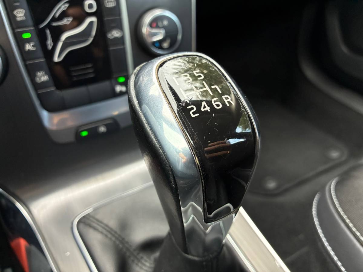 Volvo V40 Volvo V40 2.0 T3 | Xenon + Clima + Navi nu €8.975,-!!