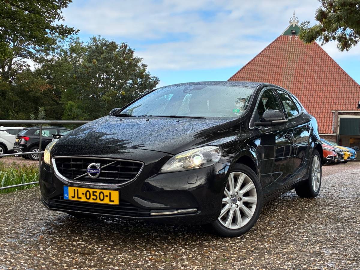 Volvo V40 Volvo V40 2.0 T3 | Xenon + Clima + Navi nu €8.975,-!!