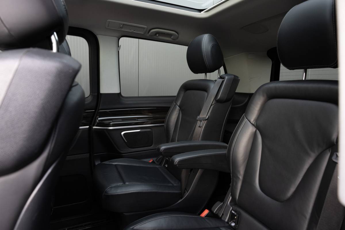 Mercedes-Benz V-Klasse Mercedes-Benz V-klasse 250d Lang Avantgarde | PRIJS EX BTW | 6 PERSONEN | BURMESTER  |  BEKEND VAN TV |