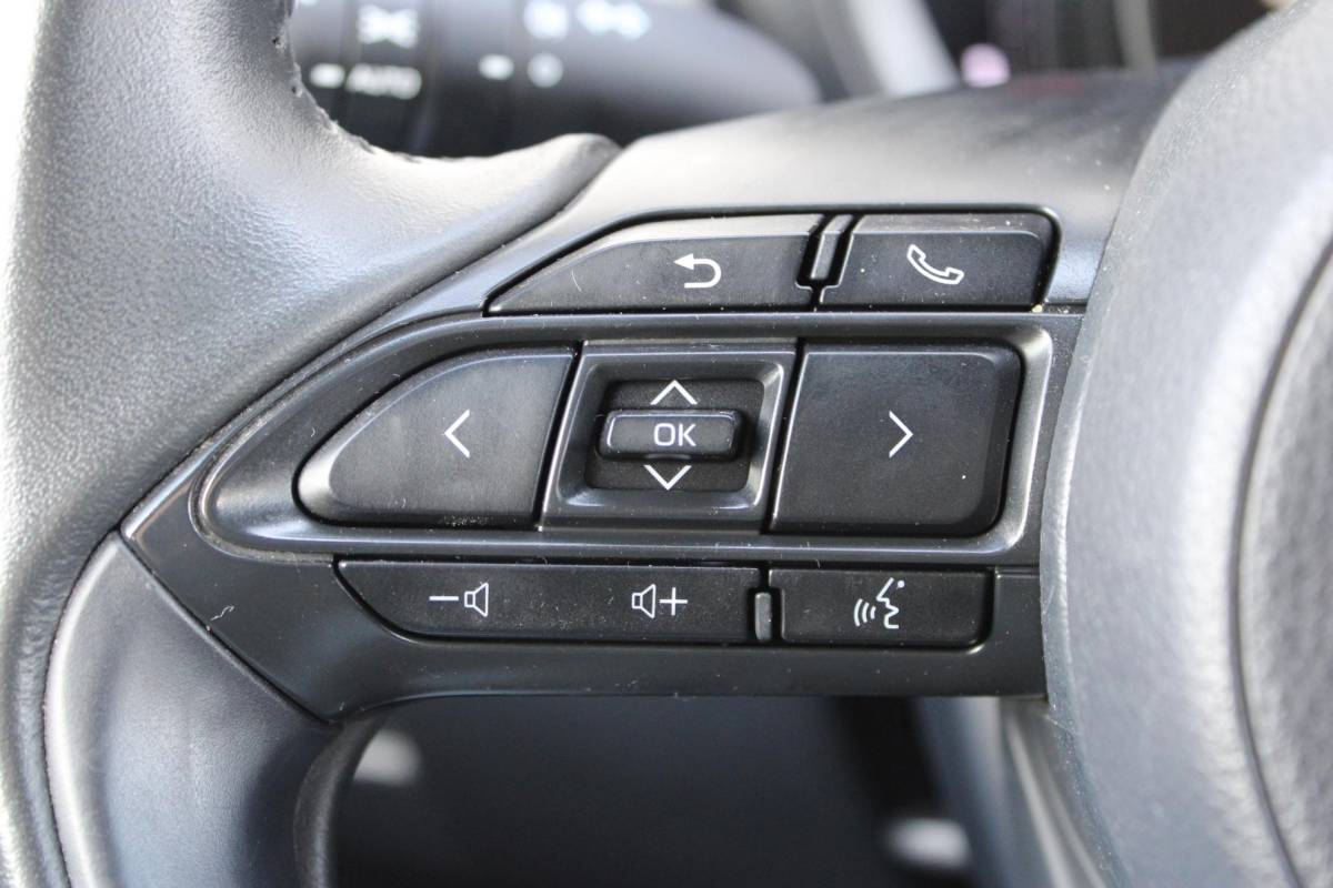 Toyota Aygo Toyota Aygo X 1.0 VVT-i MT Play | Incl. 12 maanden garantie | Adaptieve cruise control | Apple carplay/Android auto | Lane assist | Airco | Parkeercamera |