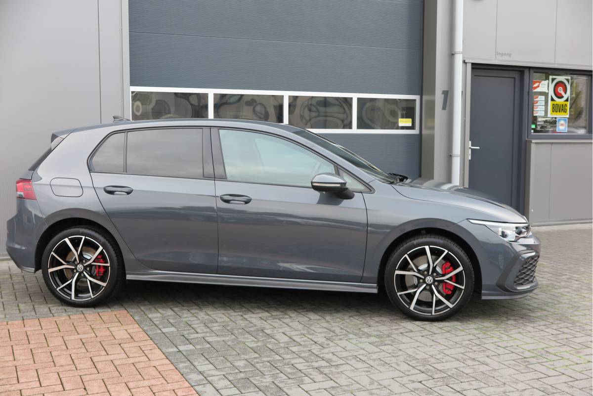 Volkswagen Golf Volkswagen Golf 1.4 eHybrid 245pk GTE  ,SOH 93%. Trekhaak afneembaar,ACC, PDC, Virtual cockpit,Navi, DAB+ , Carplay , Zwarte hemelbekleding, 18″LMV etc.
