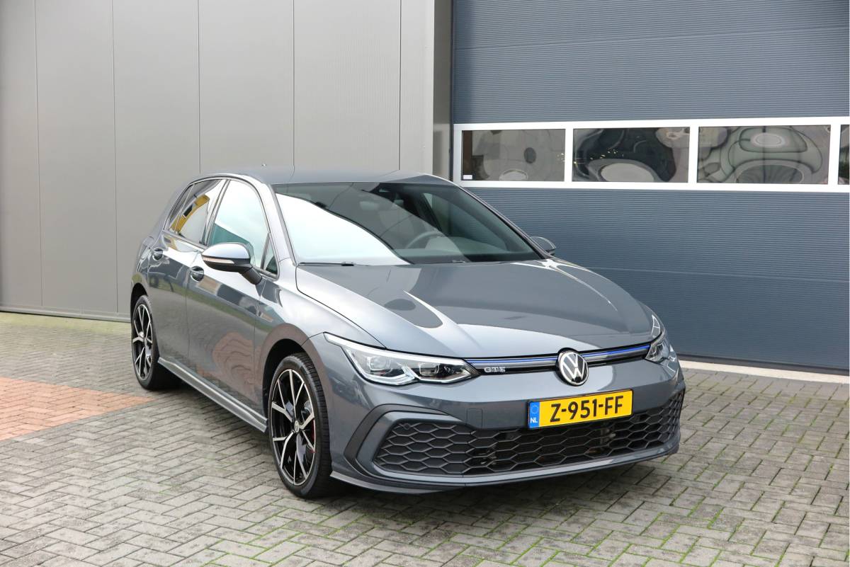 Volkswagen Golf Volkswagen Golf 1.4 eHybrid 245pk GTE  ,SOH 93%. Trekhaak afneembaar,ACC, PDC, Virtual cockpit,Navi, DAB+ , Carplay , Zwarte hemelbekleding, 18″LMV etc.