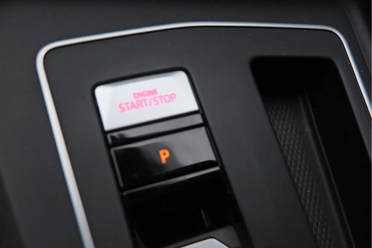 Volkswagen Golf Volkswagen Golf 1.4 eHybrid 245pk GTE  ,SOH 93%. Trekhaak afneembaar,ACC, PDC, Virtual cockpit,Navi, DAB+ , Carplay , Zwarte hemelbekleding, 18″LMV etc.