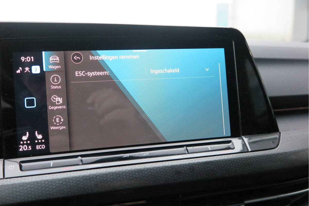Volkswagen Golf Volkswagen Golf 1.4 eHybrid 245pk GTE  ,SOH 93%. Trekhaak afneembaar,ACC, PDC, Virtual cockpit,Navi, DAB+ , Carplay , Zwarte hemelbekleding, 18″LMV etc.