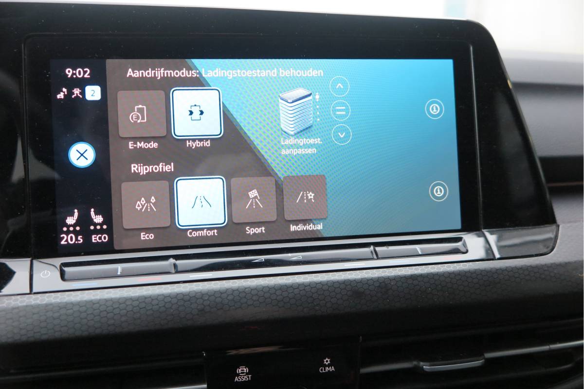 Volkswagen Golf Volkswagen Golf 1.4 eHybrid 245pk GTE  ,SOH 93%. Trekhaak afneembaar,ACC, PDC, Virtual cockpit,Navi, DAB+ , Carplay , Zwarte hemelbekleding, 18″LMV etc.