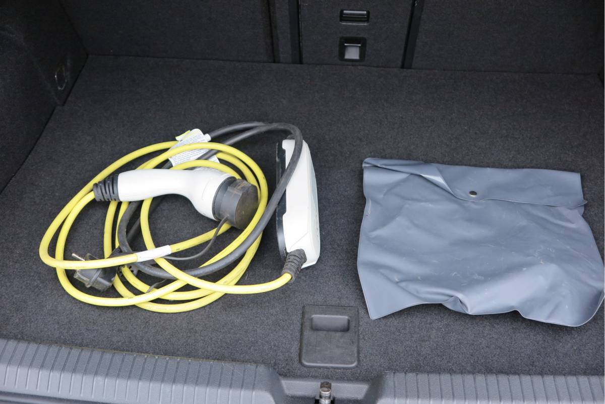Volkswagen Golf Volkswagen Golf 1.4 eHybrid 245pk GTE  ,SOH 93%. Trekhaak afneembaar,ACC, PDC, Virtual cockpit,Navi, DAB+ , Carplay , Zwarte hemelbekleding, 18″LMV etc.