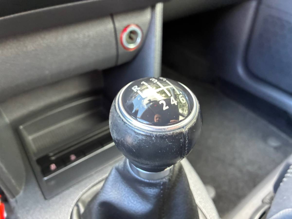 Volkswagen Touran Volkswagen Touran 1.2 TSI Comfortline BlueMotion | Cruise + Clima + Navi Nu € 5.975,-!!!