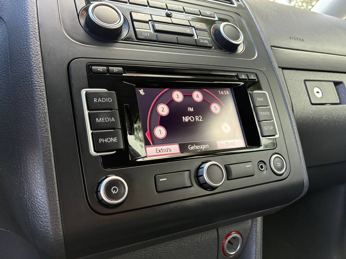 Volkswagen Touran Volkswagen Touran 1.2 TSI Comfortline BlueMotion | Cruise + Clima + Navi Nu € 5.975,-!!!