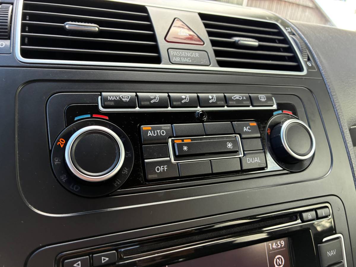 Volkswagen Touran Volkswagen Touran 1.2 TSI Comfortline BlueMotion | Cruise + Clima + Navi Nu € 5.975,-!!!