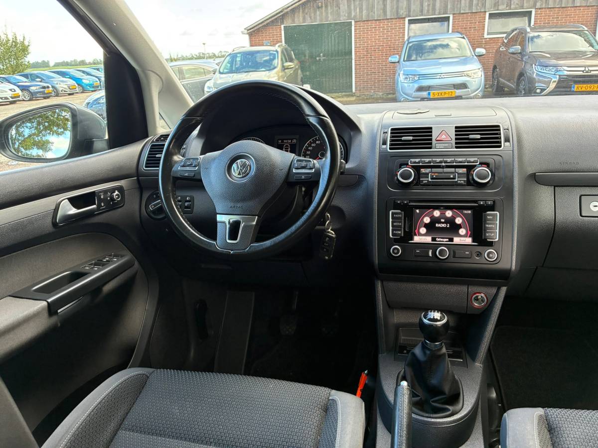 Volkswagen Touran Volkswagen Touran 1.2 TSI Comfortline BlueMotion | Cruise + Clima + Navi Nu € 5.975,-!!!