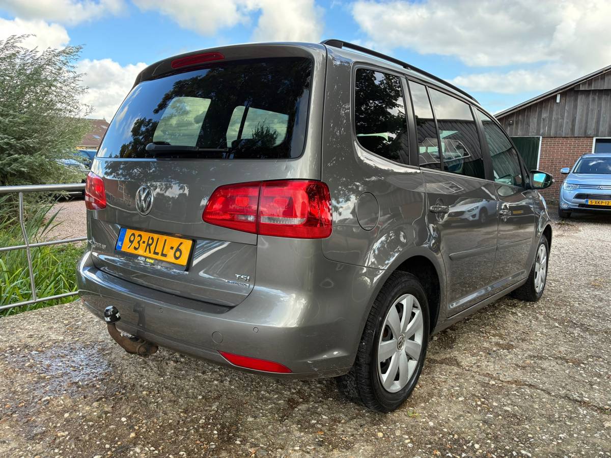 Volkswagen Touran Volkswagen Touran 1.2 TSI Comfortline BlueMotion | Cruise + Clima + Navi Nu € 5.975,-!!!