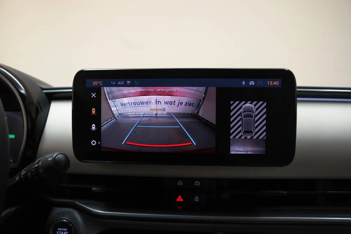 Fiat 600e Fiat 600e La Prima 54 kWh 3-Fase [ Massage Stoel Navi Camera Apple / Android Leder Stoelverwarming ]