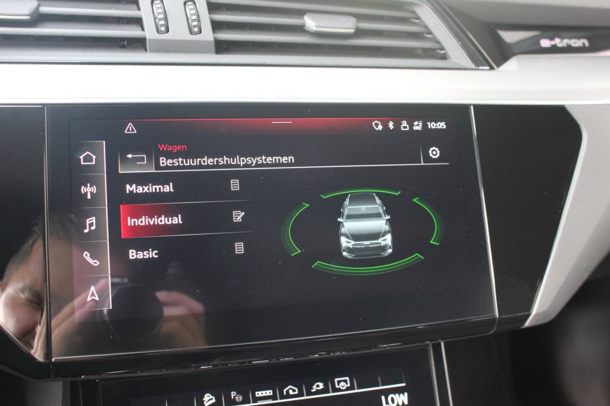 Audi e-tron Audi E-tron 50 quattro S edition S-Line | Trekhaak | Siambeige