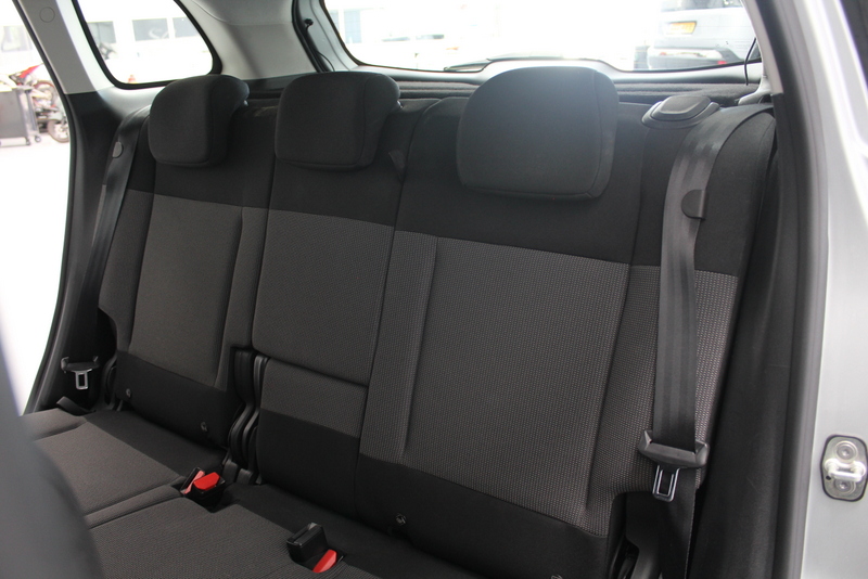 Citroën C3 Aircross Citroën C3 Aircross 1.2 PureTech Feel 82PK, RIJKLAAR | DIS-RIEM RECENT VERVANGEN | AIRCO | CRUISE
