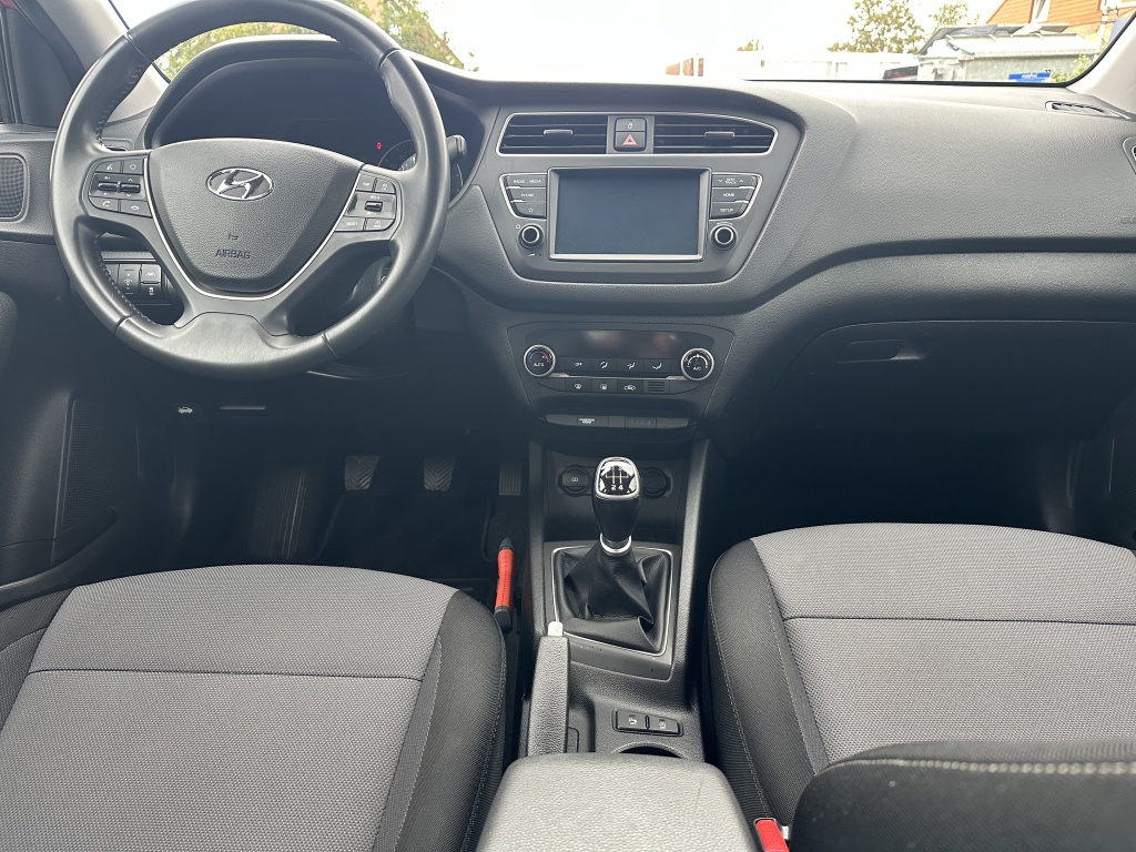 Hyundai i20 Hyundai i20 1.0 T-GDI Comfort | Achteruitrijcamera | Apple CarPlay |