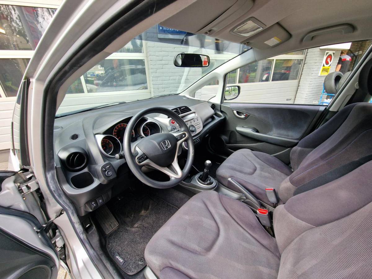 Honda Jazz Honda Jazz 1.4 Comfort|Climate-control|Trekhaak|Elect.ramen|CV|LM- allseasons|