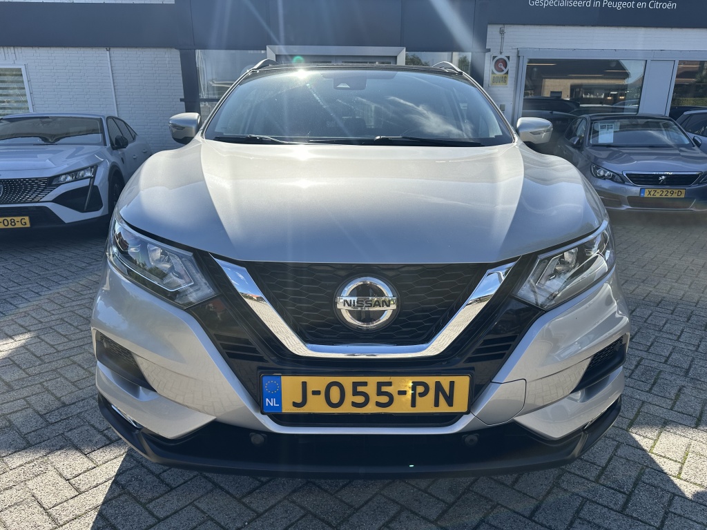 Nissan QASHQAI Nissan Qashqai 1.3 DIG-T N-Connecta