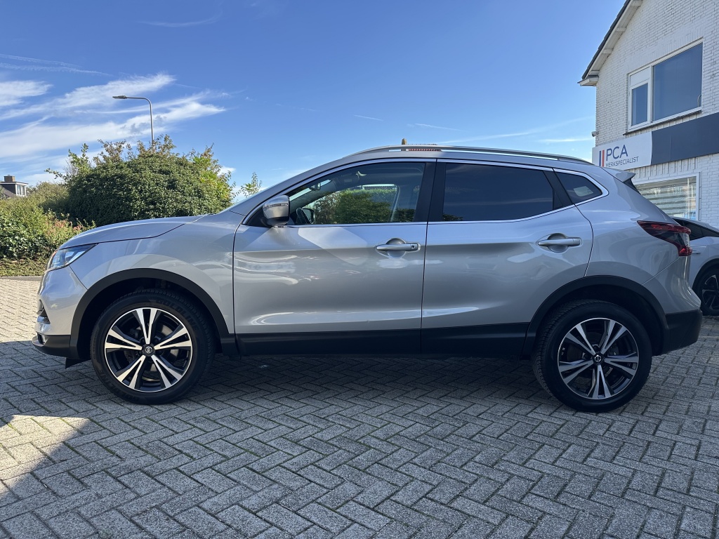 Nissan QASHQAI Nissan Qashqai 1.3 DIG-T N-Connecta