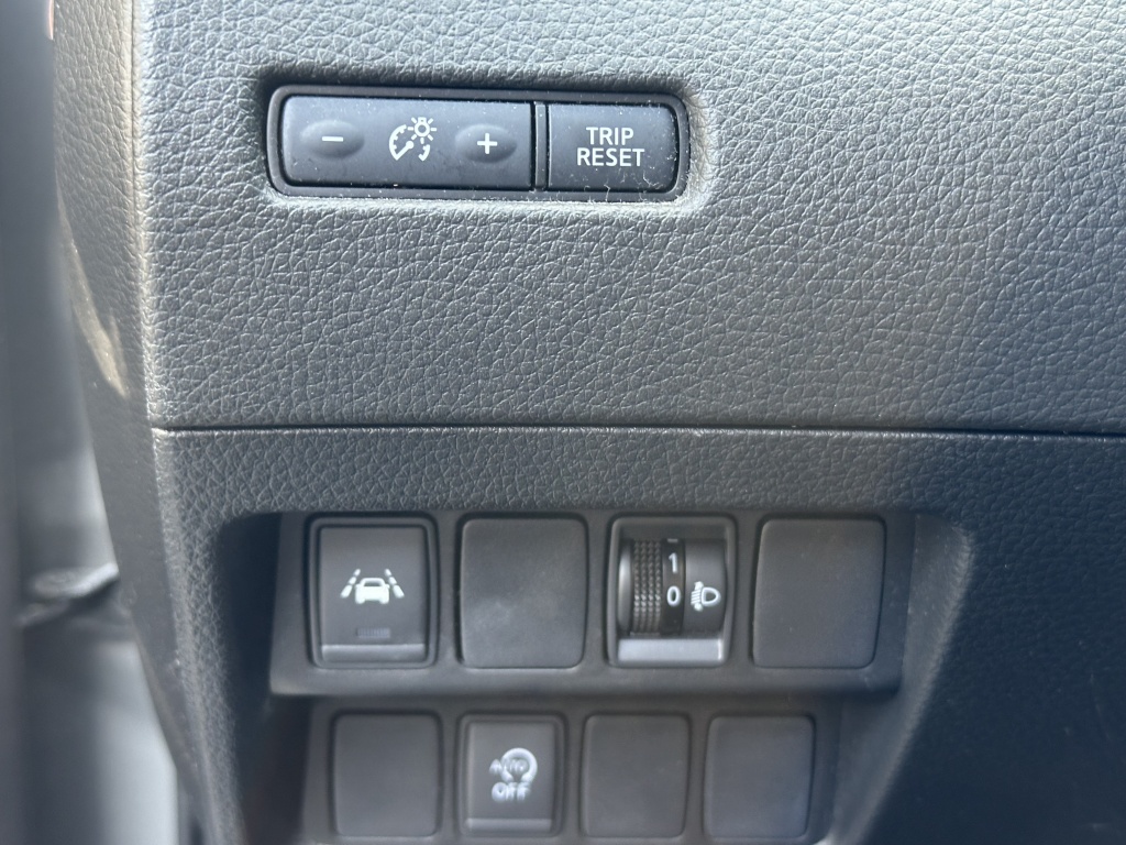 Nissan QASHQAI Nissan Qashqai 1.3 DIG-T N-Connecta