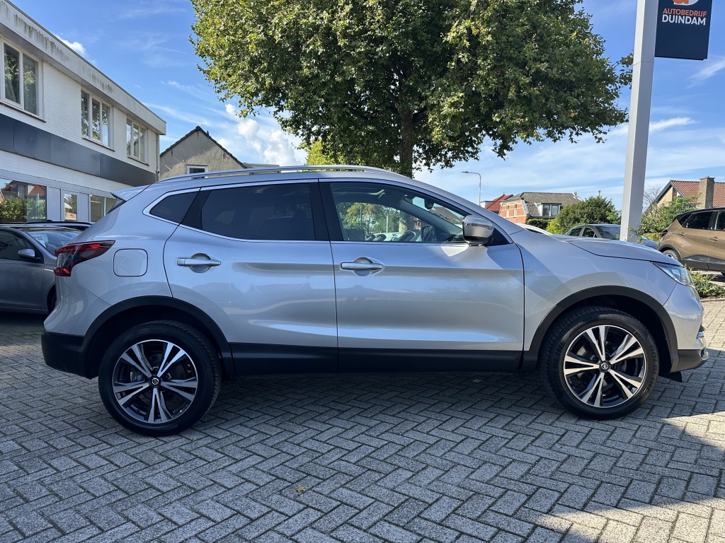 Nissan QASHQAI Nissan Qashqai 1.3 DIG-T N-Connecta