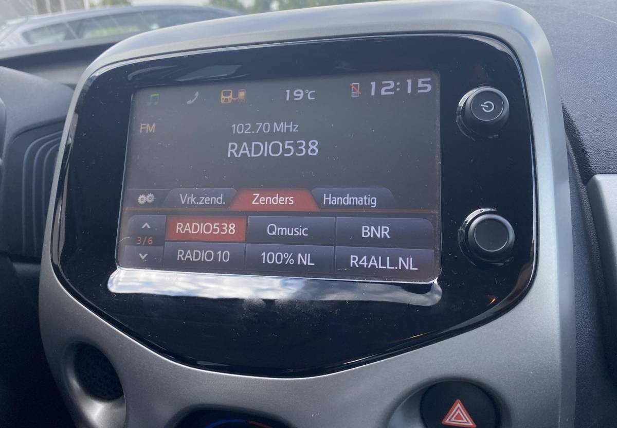 Toyota Aygo Toyota Aygo 1.0 VVT-i x-now/ Camera/ AC/ Navi/ Carplay/ Elec. spiegels