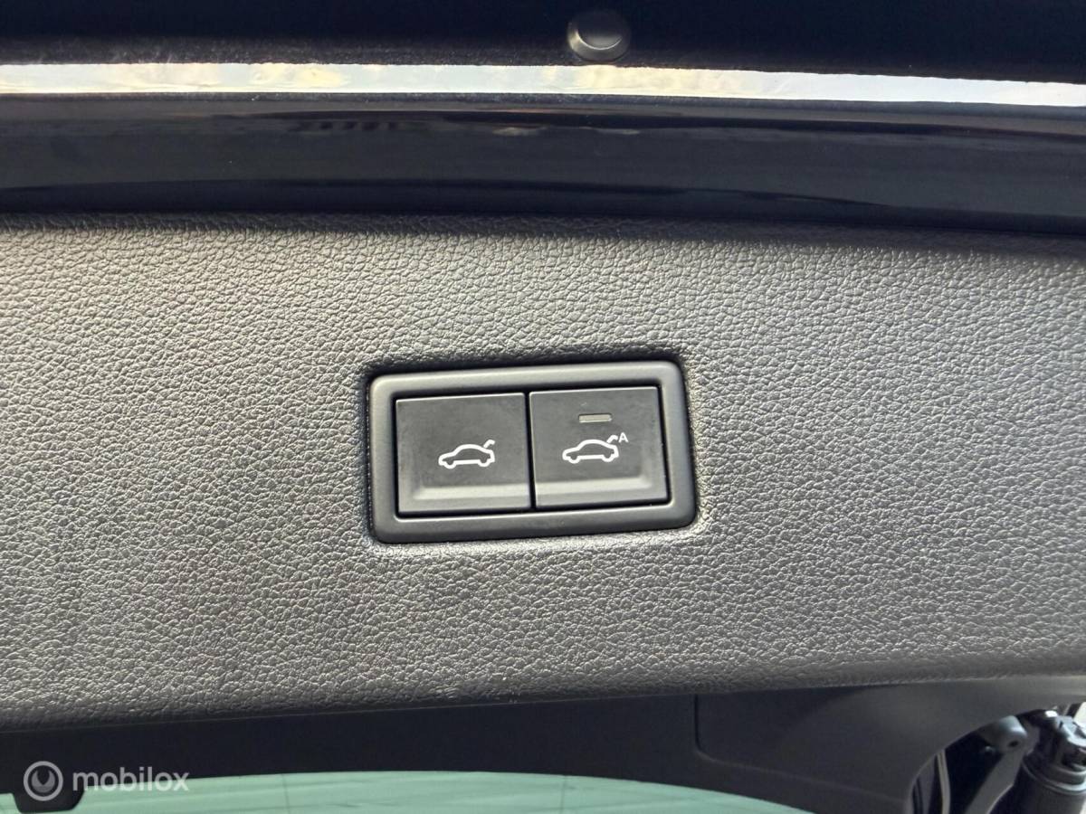 Volkswagen Tiguan Volkswagen Tiguan 1.4 TSI ACT DSG CFL CLIMA*ADABCRUISE*CARPLAY*PDC