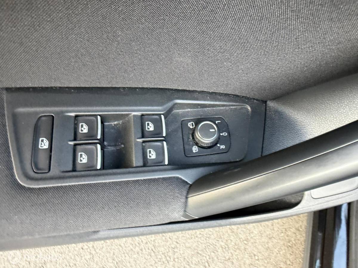 Volkswagen Tiguan Volkswagen Tiguan 1.4 TSI ACT DSG CFL CLIMA*ADABCRUISE*CARPLAY*PDC