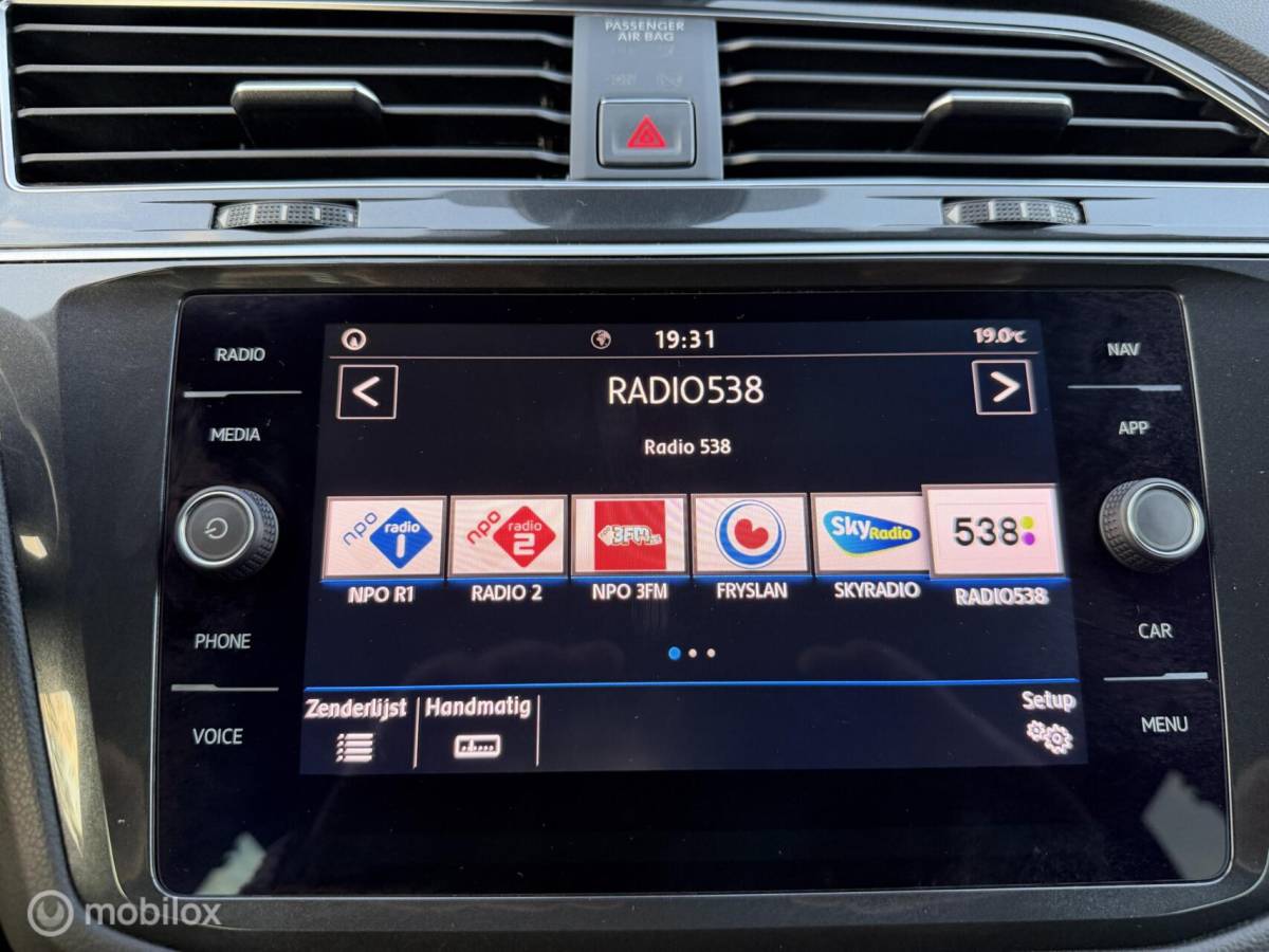 Volkswagen Tiguan Volkswagen Tiguan 1.4 TSI ACT DSG CFL CLIMA*ADABCRUISE*CARPLAY*PDC
