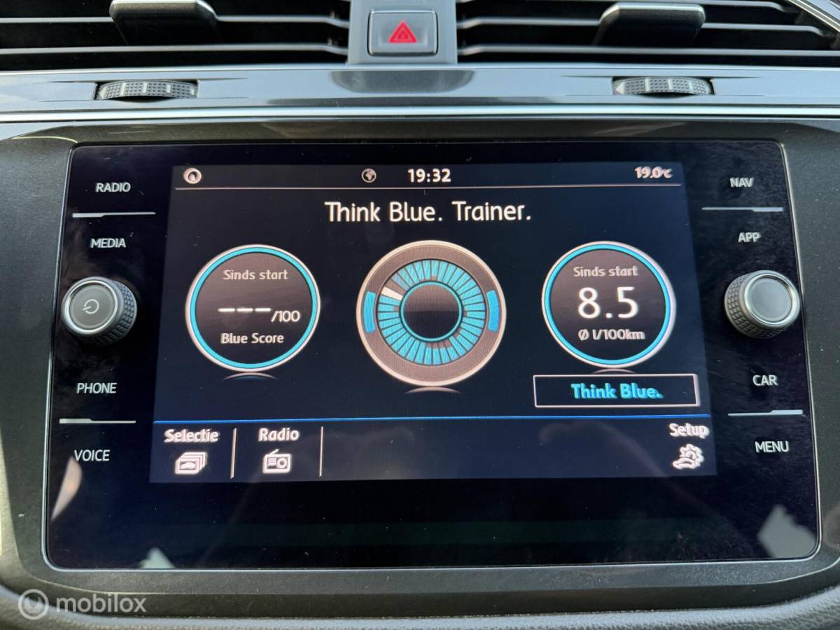 Volkswagen Tiguan Volkswagen Tiguan 1.4 TSI ACT DSG CFL CLIMA*ADABCRUISE*CARPLAY*PDC